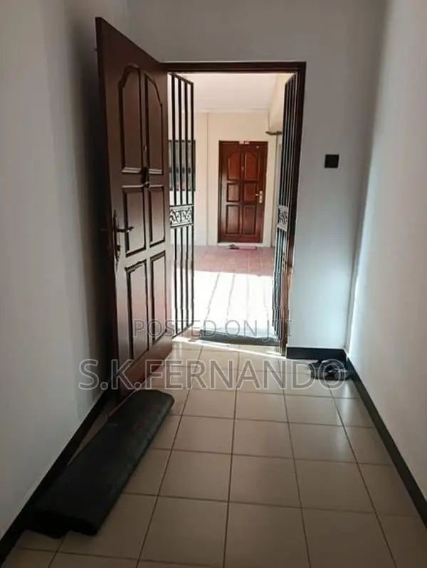 Elegant Ground Floor Apartment for Rent in Borelesgamuwa (120 main roa
