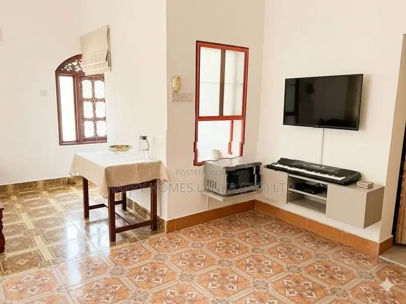 HHL1140 - House for Sale in Sinna Upodai