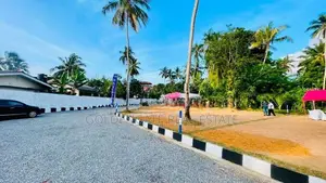 Valuable Land for Sale Near Kandy Rode in Yakkala
