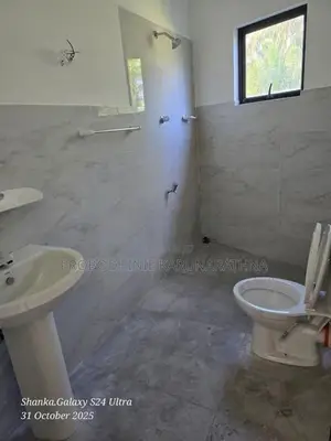 3000 Sqft Office Space in Marawila