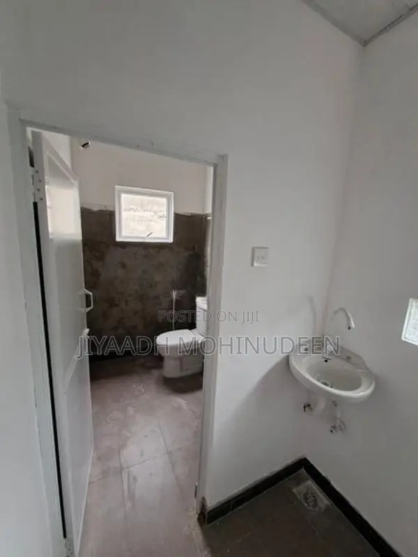 Office Space for Rent Wolfendhal Street Colombo 13