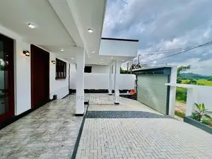 Brand New Luxurious House for Sale in Athurugiriya