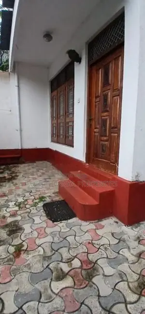 Two Stories House for Sale in Dehiwala