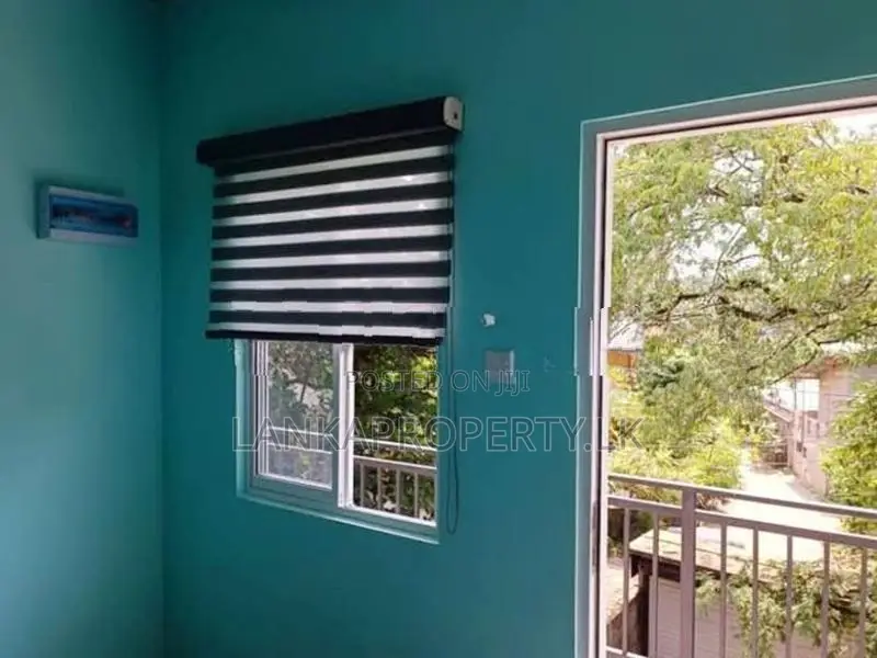 Solidly Built Three-Storied House for Sale – Kiribathgoda