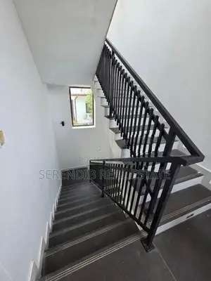 1st Floor House Rent in Dehiwala