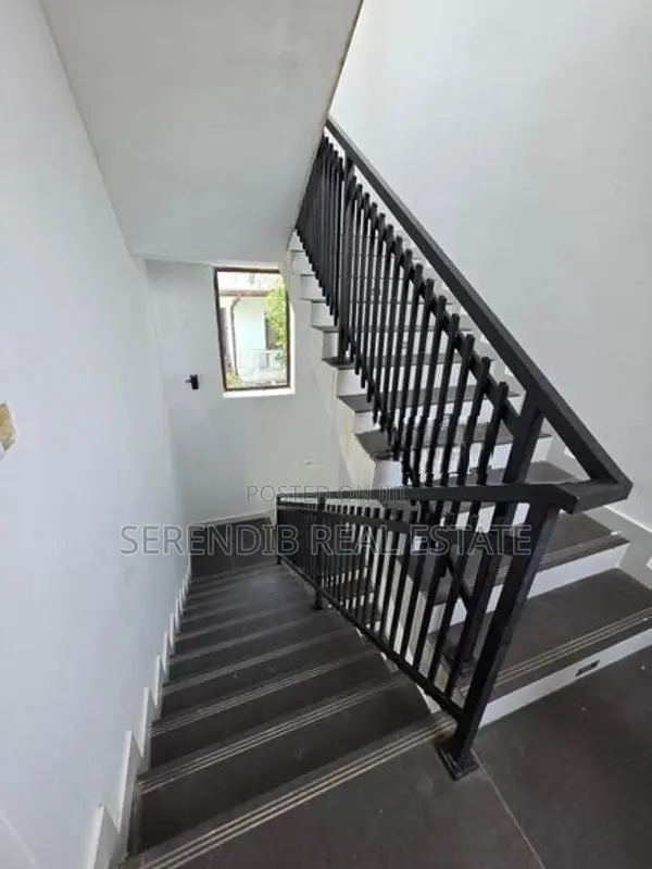 1st Floor House Rent in Dehiwala