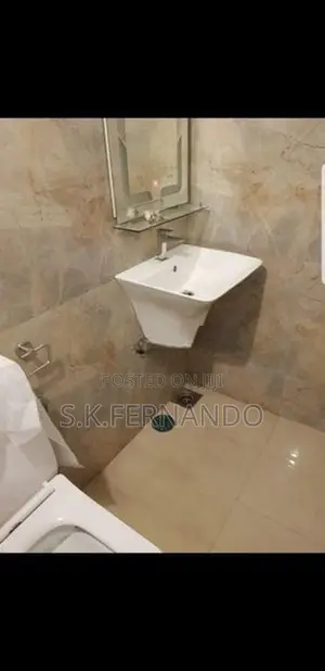 Elegant Ground Floor Apartment for Rent in Borelesgamuwa (120 main roa