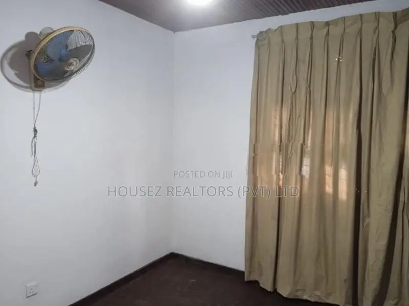 3-Bedroom Upper Floor for Rent – Kadawatha