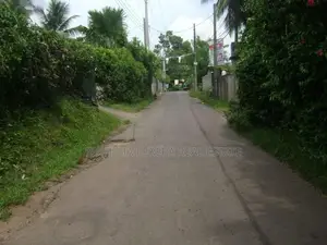 10 Perch 2BR Upstairs House For Sale at Maharagama Arrawwala