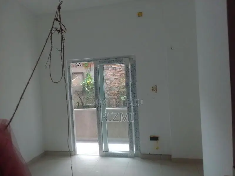 7BR separate 2 unit Houses for rent in dehiwala liyanage road