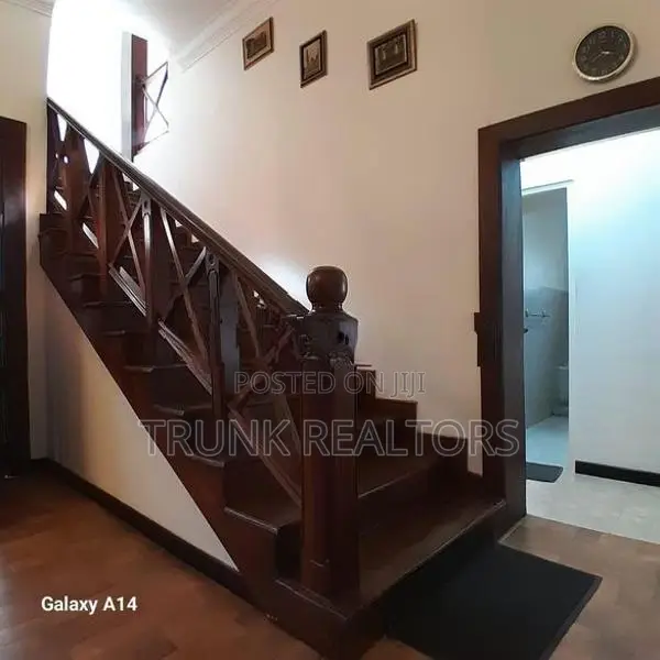 Colombo 03 Commercial Building For Rent (NK11630)