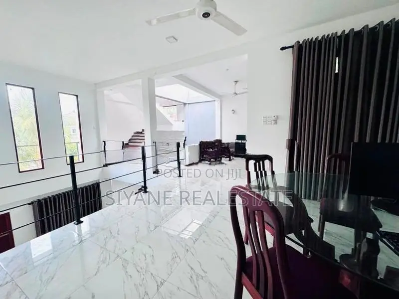 Modern Luxury Two-Storied House – Kaduwela