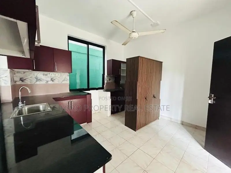 Luxurious House for Rent in Nugegoda