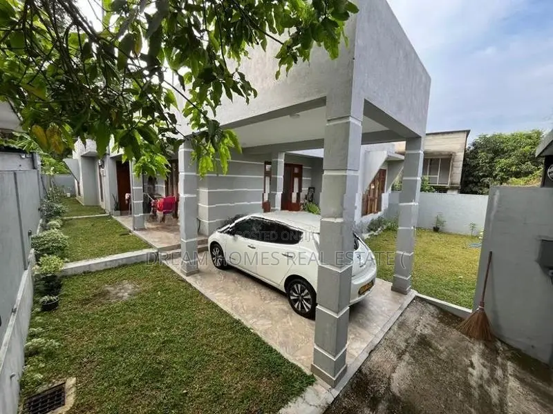 Newly Built Luxury House for Rent – Homagama Town