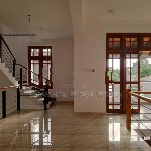 Luxury 4-Bedroom House for Sale – Weligampitiya, Ja-Ela