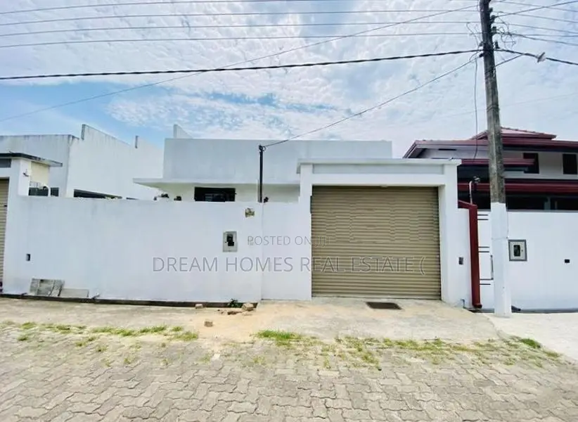 New House For Sale Galwarusawa Road, Athurugiriya