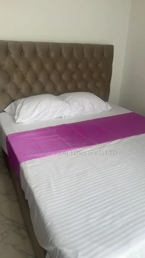 Spacious 2-Bedroom Apartment for Rent - Kalubowila
