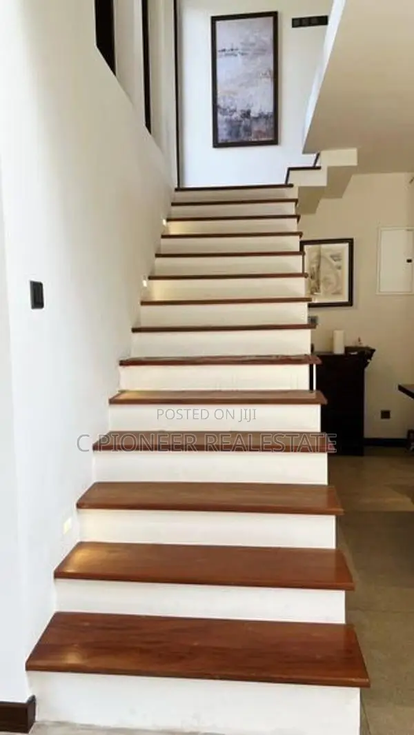 House for Sale in Pelawatta Battaramulla
