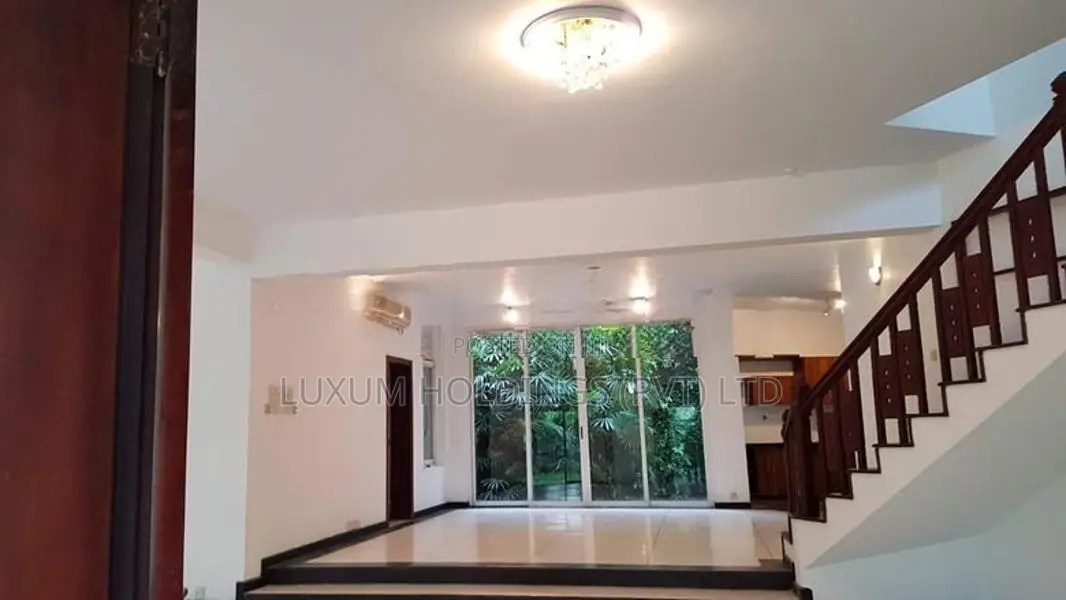 Luxury House For Rent Off Overseas school Battaramulla [ 1856C ]
