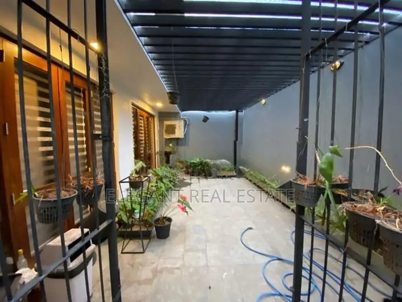 07 Bedroom Furnished 03 Storied House for Sale in Nawala (A6501)