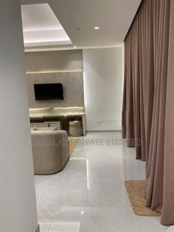 606 Address | Luxury 2BR |Furnished Apartment in Colombo 3 - EA941