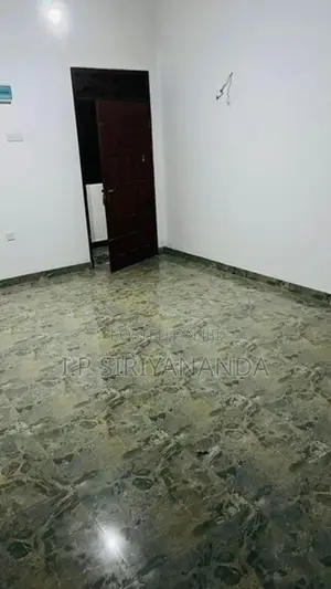 Upstairs House For Rent In Welivita Road Kaduwela