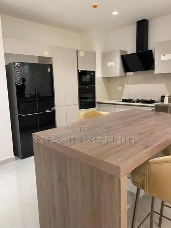 606 Address | Luxury 2BR |Furnished Apartment in Colombo 3 - EA941
