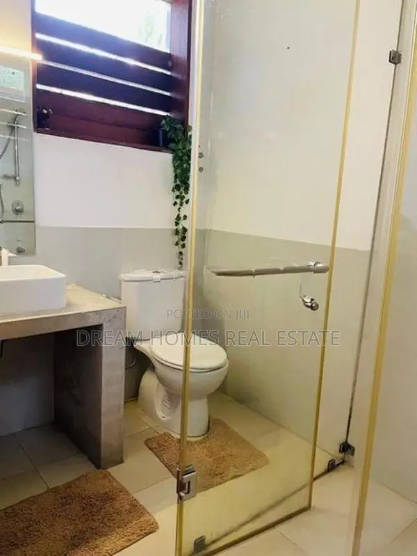 Luxury 4-Bedroom Fully Furnished House for Sale in Kottawa