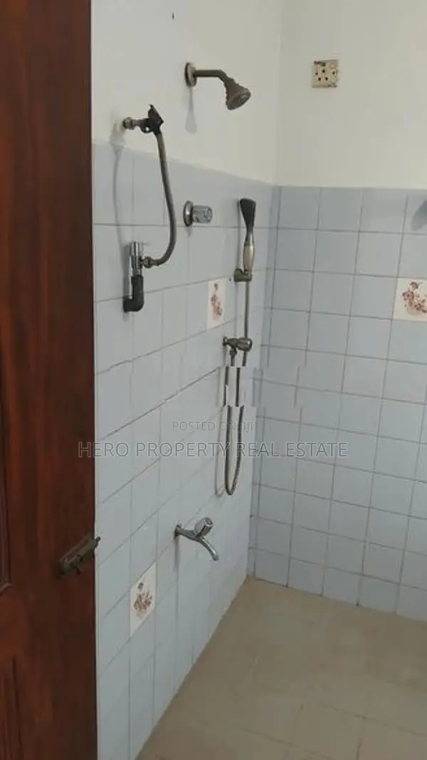 Upper Floor House for Rent in Kadawatha 📍