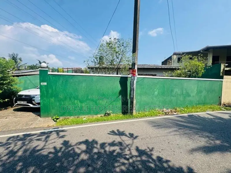 Prime 10-Perch Land for Sale – Palawatta, Pahalawela Road
