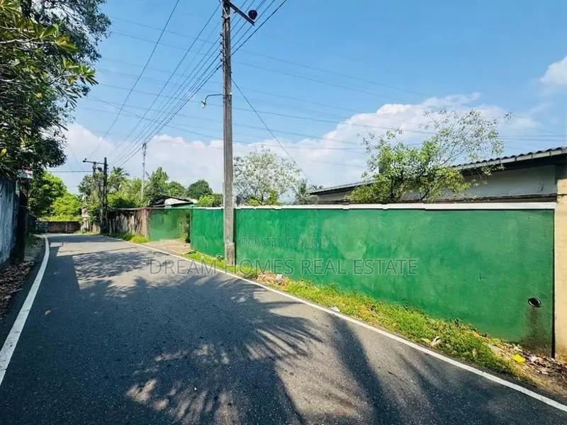 Prime 10-Perch Land for Sale – Palawatta, Pahalawela Road
