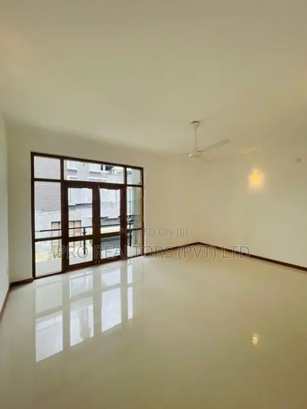 Brand New House for Rent in Pelawatta