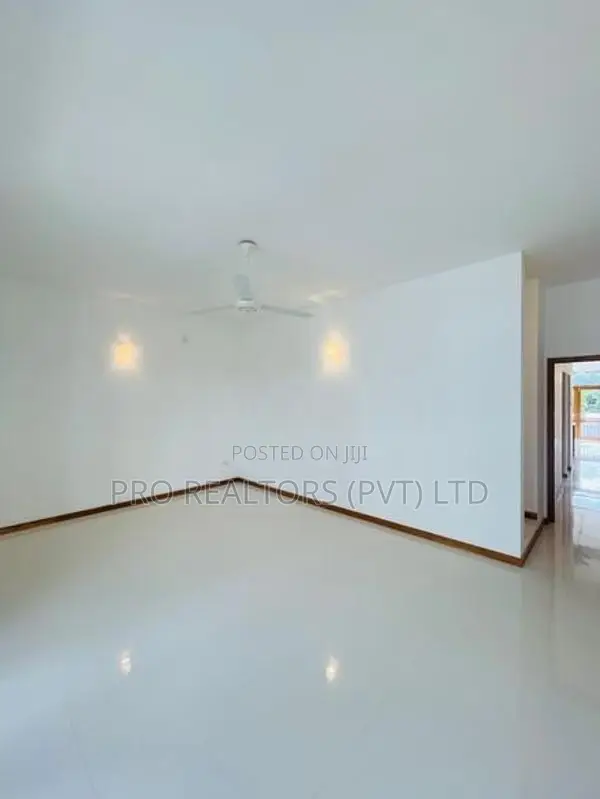 Brand New House for Rent in Pelawatta