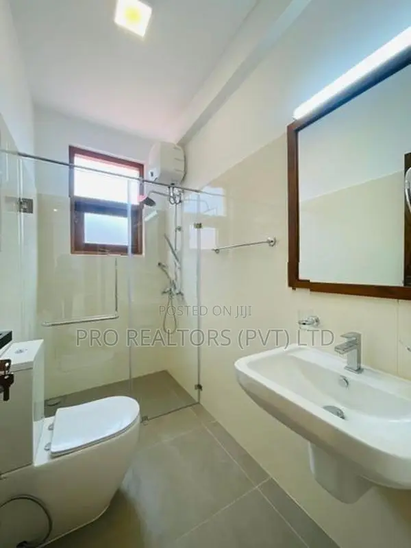 Brand New House for Rent in Pelawatta