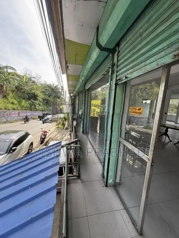 2,000+ Sq. Ft. Commercial Floor for Rent – Welimada
