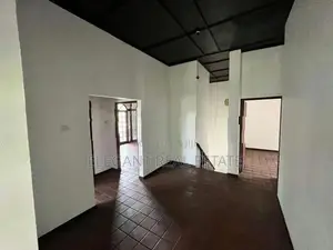05 Bedroom Unfurnished 03 Storied House for Sale in Battaramulla (A649