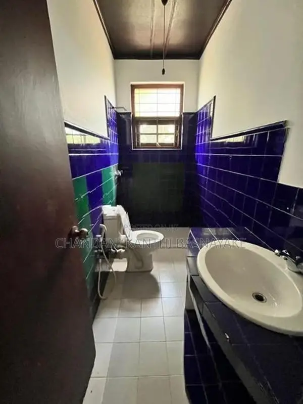 Land with House for Sale Batharamulla