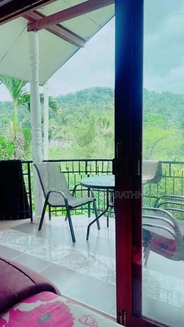 Beautiful House for Sale in Sinhapitiya, Gampola
