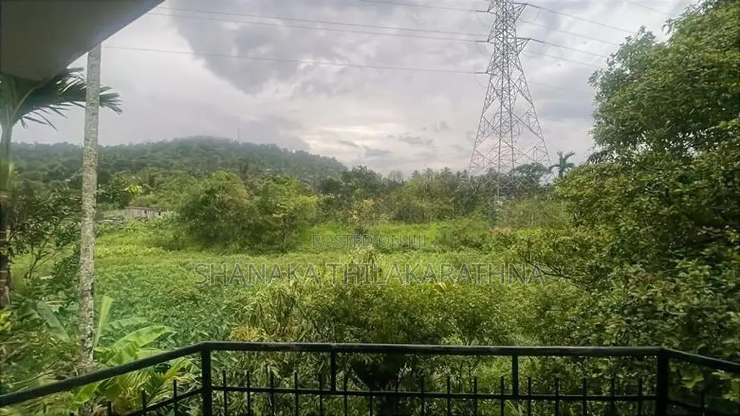 Beautiful House for Sale in Sinhapitiya, Gampola