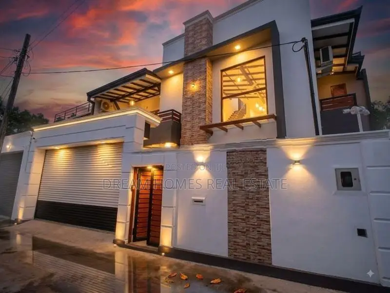 Designed Modern Luxury Two Story House for Sale Piliyandala