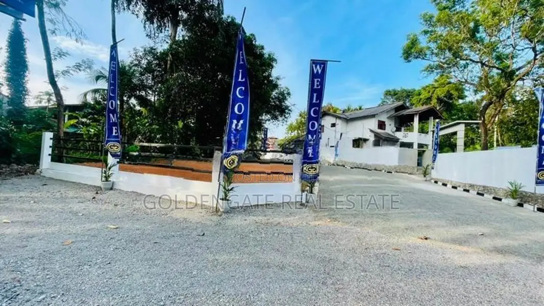 Residential Land for Sale Located 500m from Kandy Road in Yakkala Town