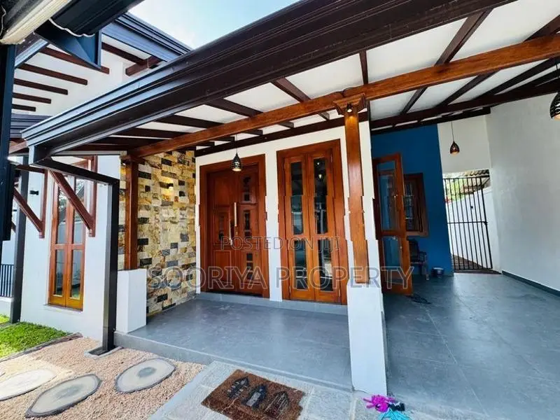 Brand New Luxury House for Sale in Piliyandala Kesbewa