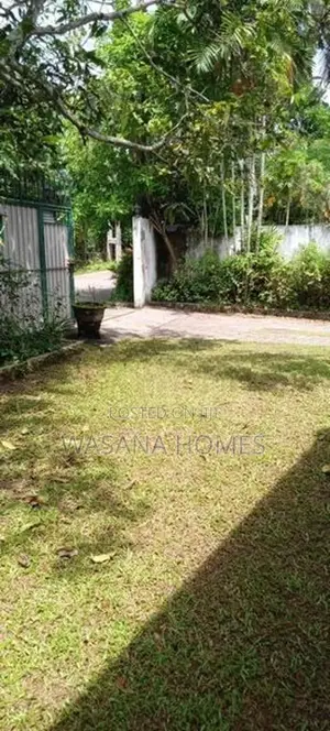 Excellent Two Houses for Sale Borelesgamuwa