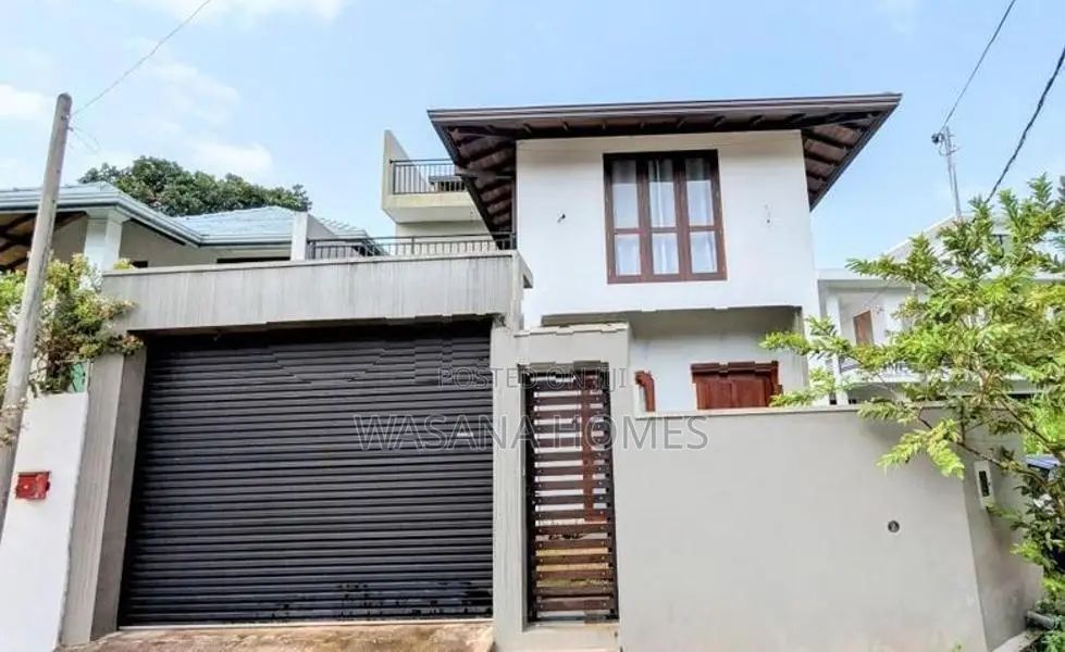 Two Story House for Sale Piliyandala