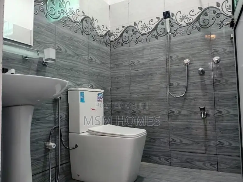 Complete House For Sale in Negombo