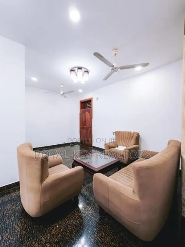 🏢 Spring Court – 03 Bedroom Unfurnished Apartment for Sale