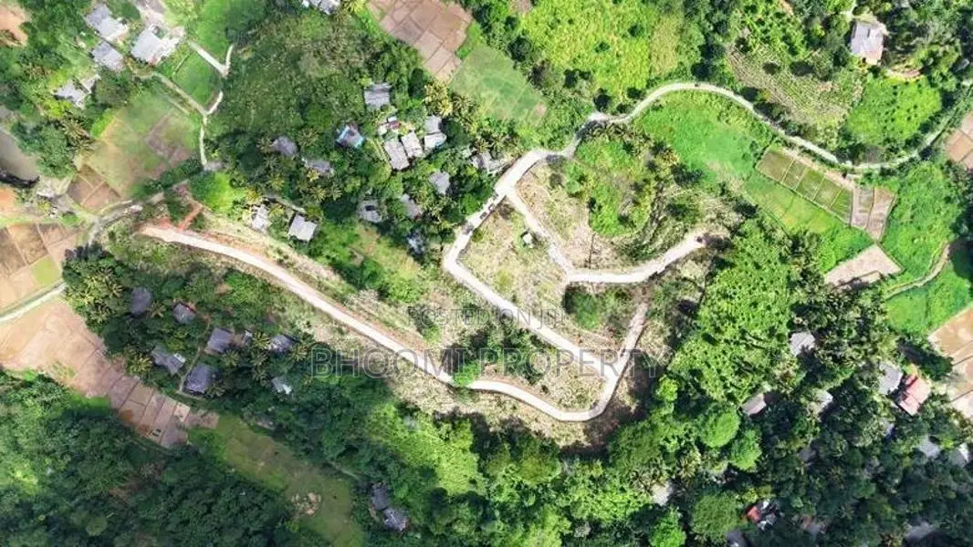 Land for Sale in Peradeniya