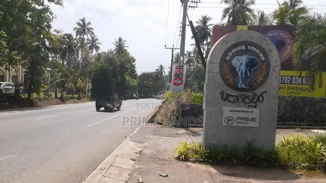 Land for Sale in Narammala