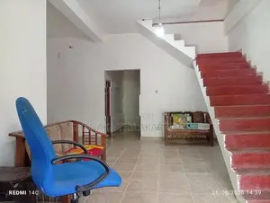 2-Storey House with 25 Perches for Sale – Waththegama