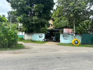 ගාල්ල - උඩුගම ප්‍රධාන පාරට මුහුණලා ඉඩමක් විකිණීමට ඇත